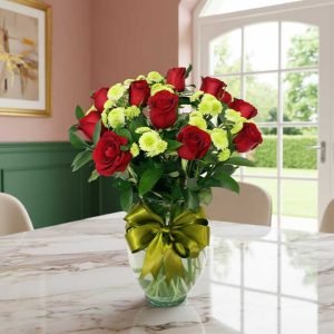 Un arreglo de rosas es el detalle perfecto para expresar amor, gratitud o admiración en cualquier ocasión especial.