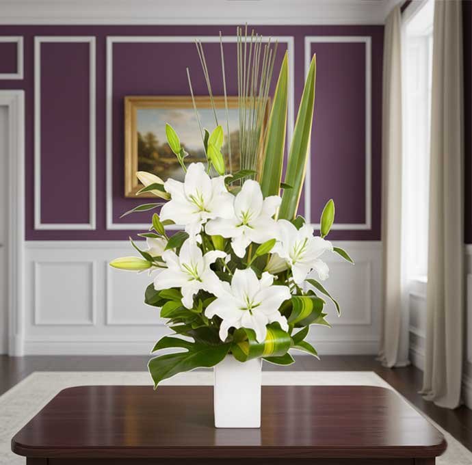 Las flores Casa Blanca son símbolo de pureza, elegancia y distinción. 🤍✨ Perfectas para bodas, aniversarios, arreglos de lujo o como un gesto delicado para expresar admiración y respeto.