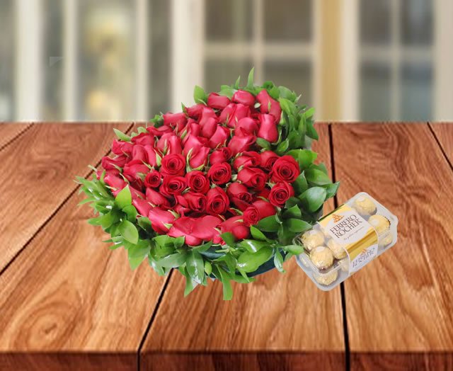 El corazón con rosas es un regalo romántico y elegante, perfecto para expresar amor, pasión y cariño en cualquier ocasión especial.