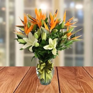 Flores naturales frescas y elegantes en arreglos únicos, perfectas para regalar en cumpleaños, aniversarios o decorar con estilo cualquier espacio." 🌸🌿